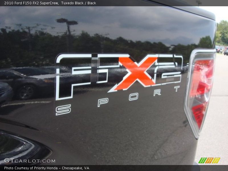 Tuxedo Black / Black 2010 Ford F150 FX2 SuperCrew