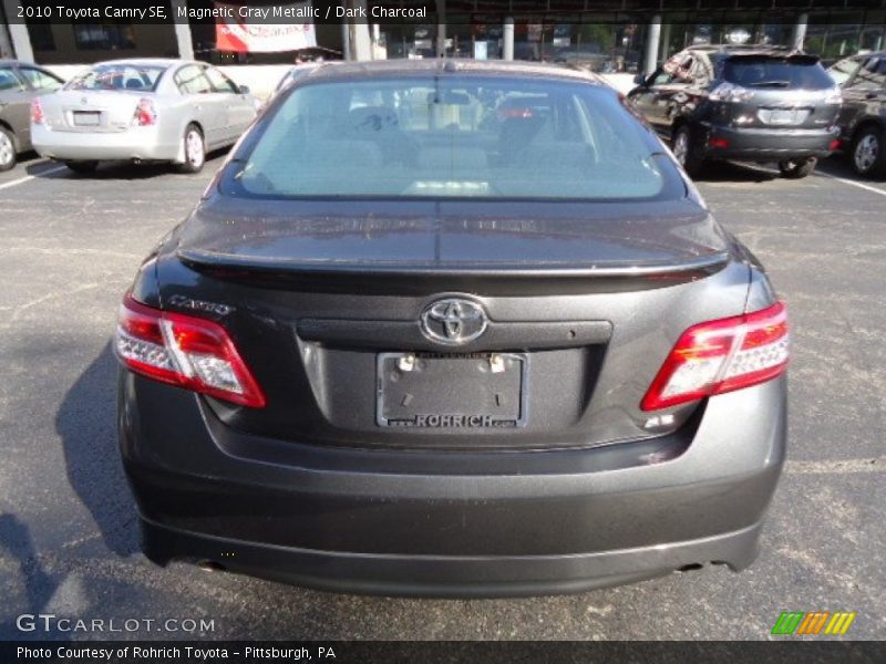 Magnetic Gray Metallic / Dark Charcoal 2010 Toyota Camry SE