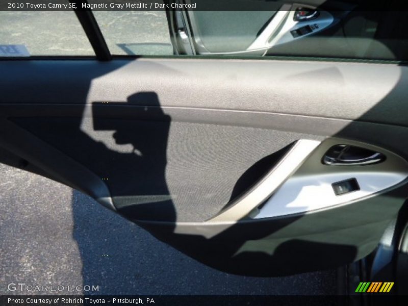 Magnetic Gray Metallic / Dark Charcoal 2010 Toyota Camry SE