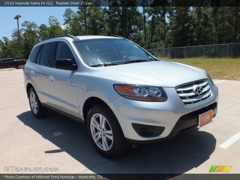 Radiant Silver / Gray 2010 Hyundai Santa Fe GLS