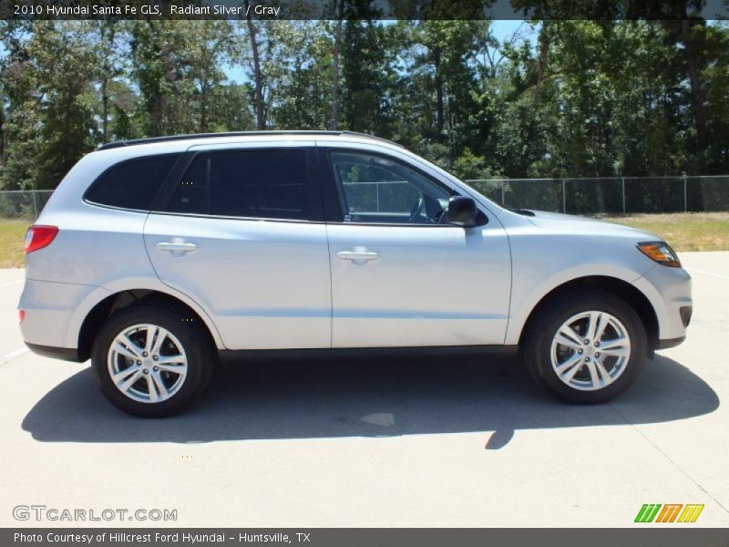 Radiant Silver / Gray 2010 Hyundai Santa Fe GLS