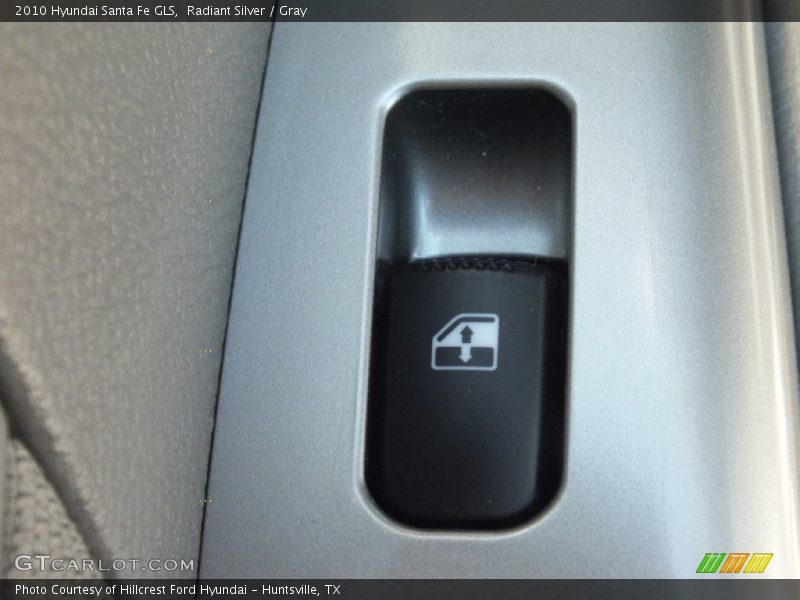 Radiant Silver / Gray 2010 Hyundai Santa Fe GLS