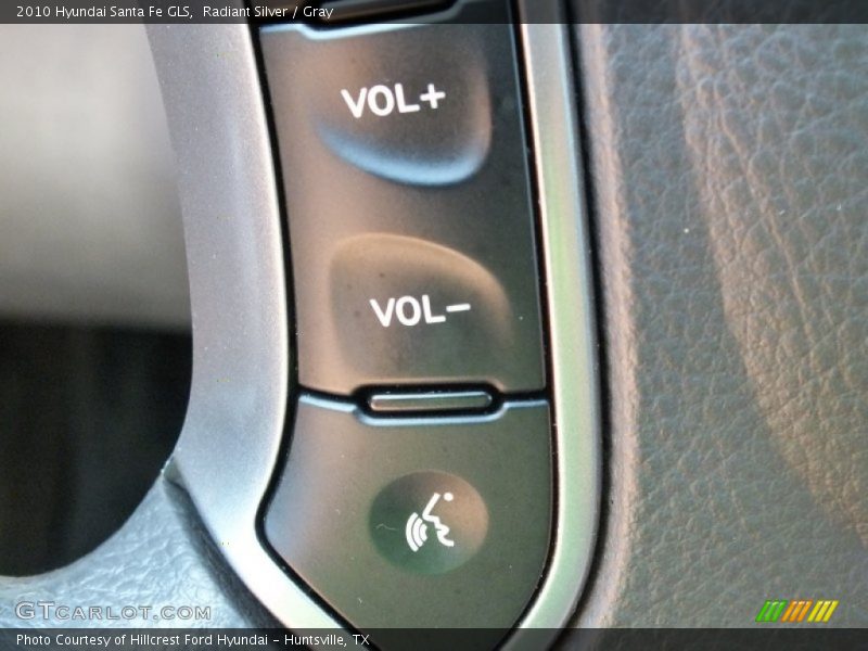 Radiant Silver / Gray 2010 Hyundai Santa Fe GLS