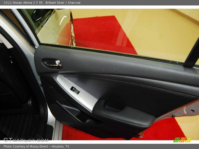 Brilliant Silver / Charcoal 2011 Nissan Altima 3.5 SR