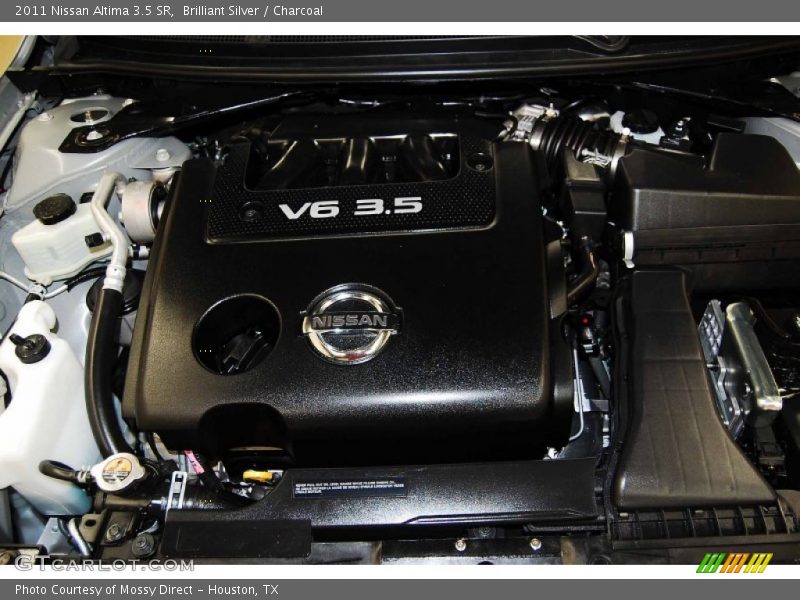 Brilliant Silver / Charcoal 2011 Nissan Altima 3.5 SR