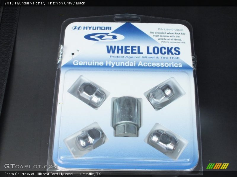 Triathlon Gray / Black 2013 Hyundai Veloster