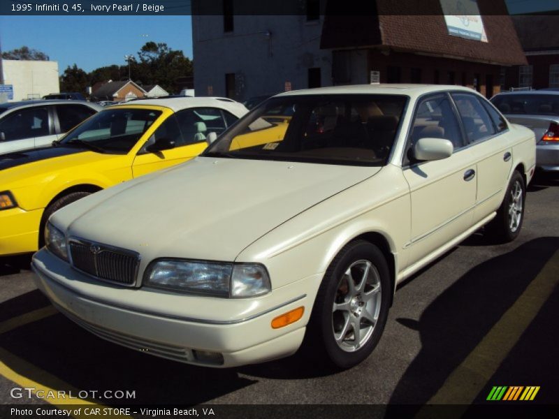 Ivory Pearl / Beige 1995 Infiniti Q 45