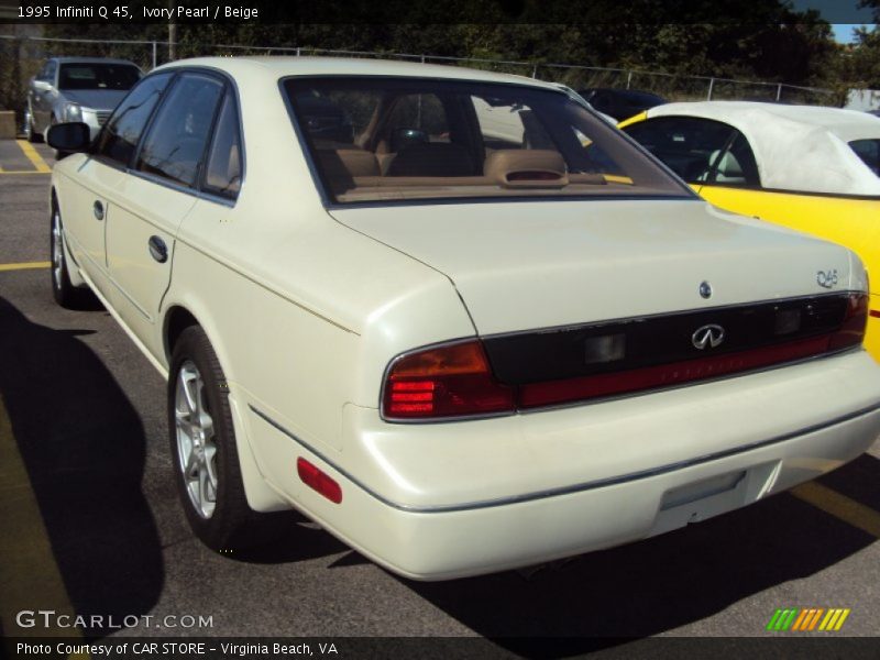 Ivory Pearl / Beige 1995 Infiniti Q 45