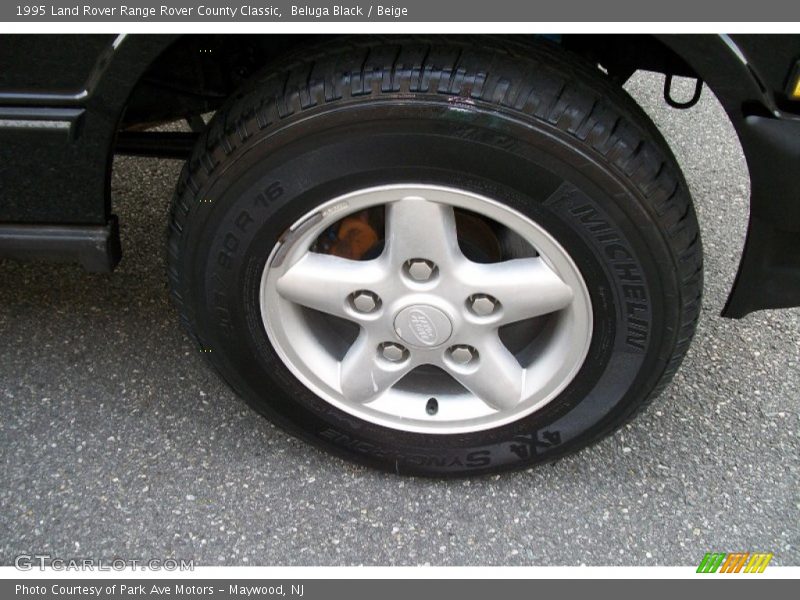  1995 Range Rover County Classic Wheel