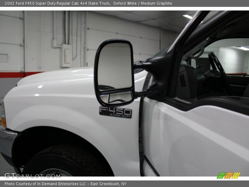 Oxford White / Medium Graphite 2002 Ford F450 Super Duty Regular Cab 4x4 Stake Truck