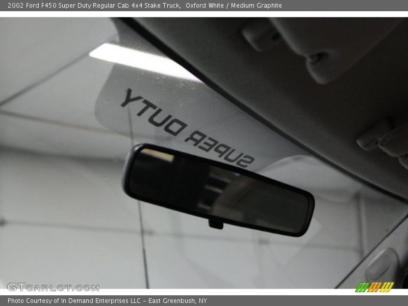 Oxford White / Medium Graphite 2002 Ford F450 Super Duty Regular Cab 4x4 Stake Truck