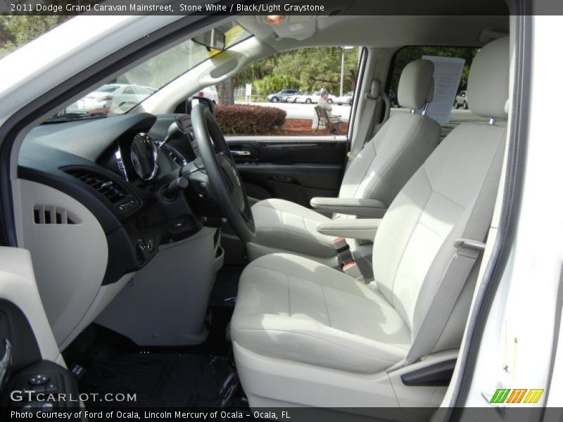 Stone White / Black/Light Graystone 2011 Dodge Grand Caravan Mainstreet