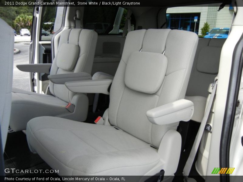 Stone White / Black/Light Graystone 2011 Dodge Grand Caravan Mainstreet