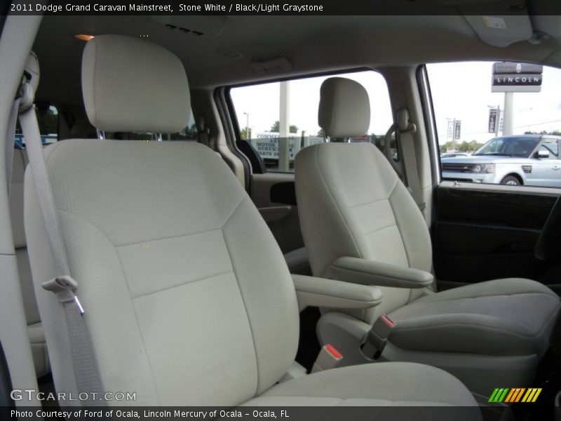 Stone White / Black/Light Graystone 2011 Dodge Grand Caravan Mainstreet