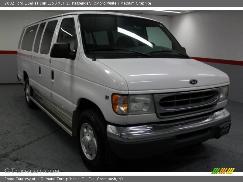 Oxford White / Medium Graphite 2002 Ford E Series Van E350 XLT 15 Passenger