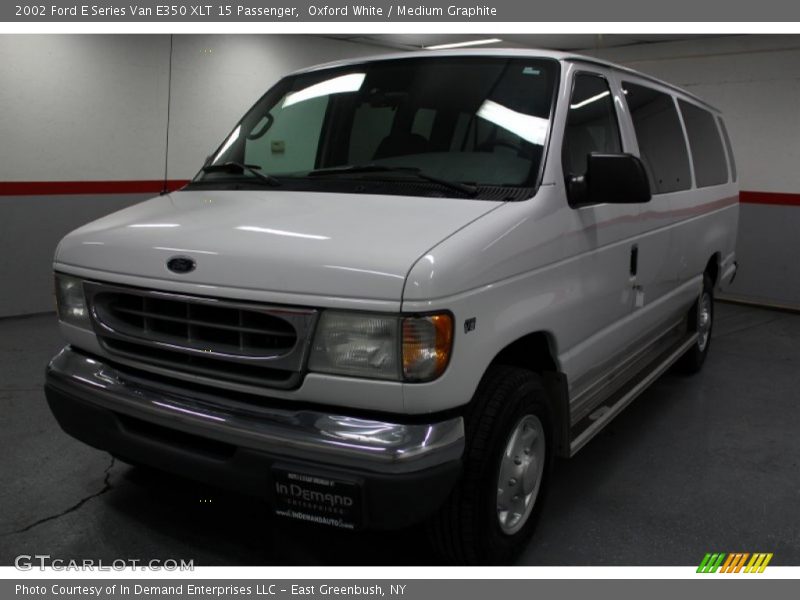 Oxford White / Medium Graphite 2002 Ford E Series Van E350 XLT 15 Passenger