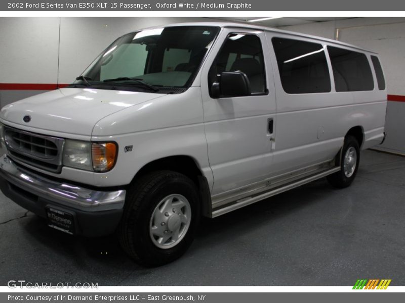 Oxford White / Medium Graphite 2002 Ford E Series Van E350 XLT 15 Passenger