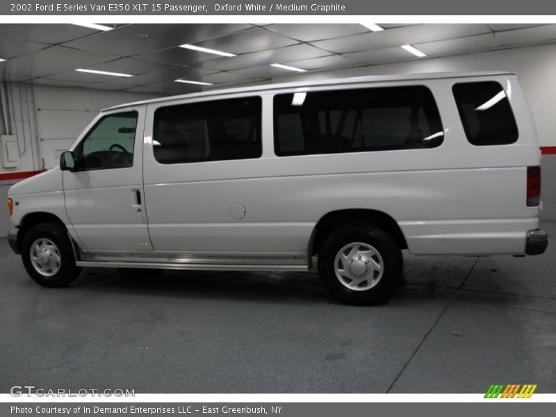 Oxford White / Medium Graphite 2002 Ford E Series Van E350 XLT 15 Passenger