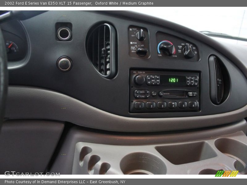 Oxford White / Medium Graphite 2002 Ford E Series Van E350 XLT 15 Passenger