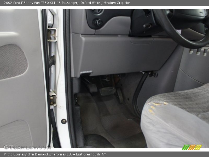 Oxford White / Medium Graphite 2002 Ford E Series Van E350 XLT 15 Passenger