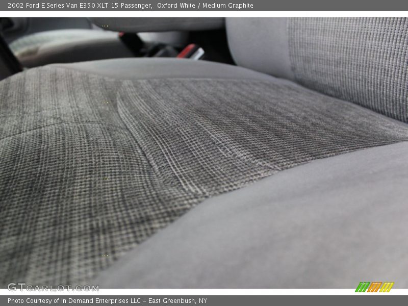 Oxford White / Medium Graphite 2002 Ford E Series Van E350 XLT 15 Passenger