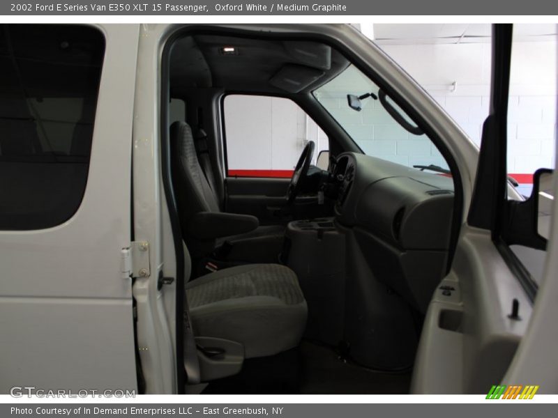 Oxford White / Medium Graphite 2002 Ford E Series Van E350 XLT 15 Passenger