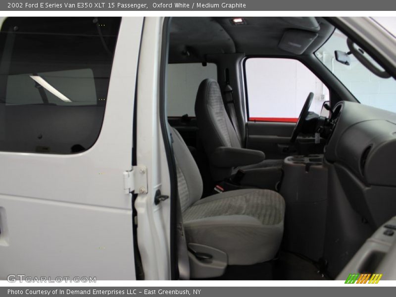 Oxford White / Medium Graphite 2002 Ford E Series Van E350 XLT 15 Passenger
