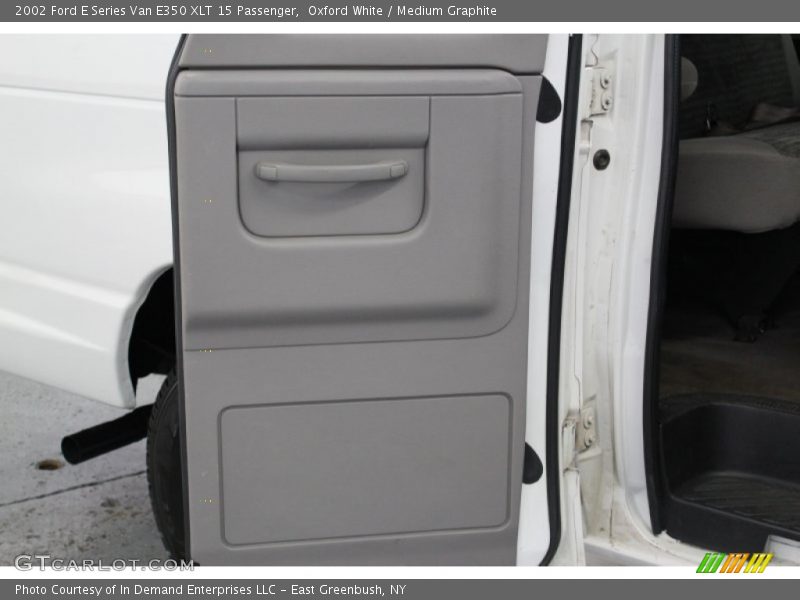 Oxford White / Medium Graphite 2002 Ford E Series Van E350 XLT 15 Passenger