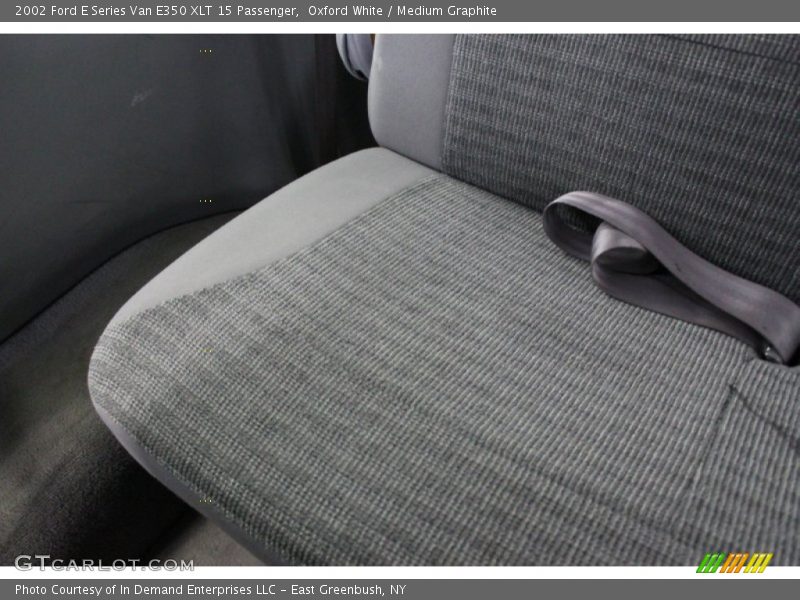 Oxford White / Medium Graphite 2002 Ford E Series Van E350 XLT 15 Passenger