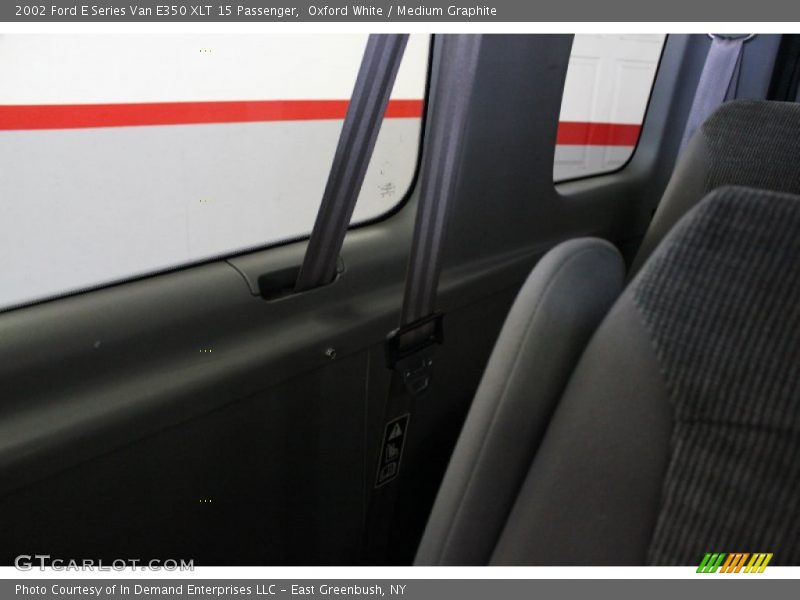 Oxford White / Medium Graphite 2002 Ford E Series Van E350 XLT 15 Passenger
