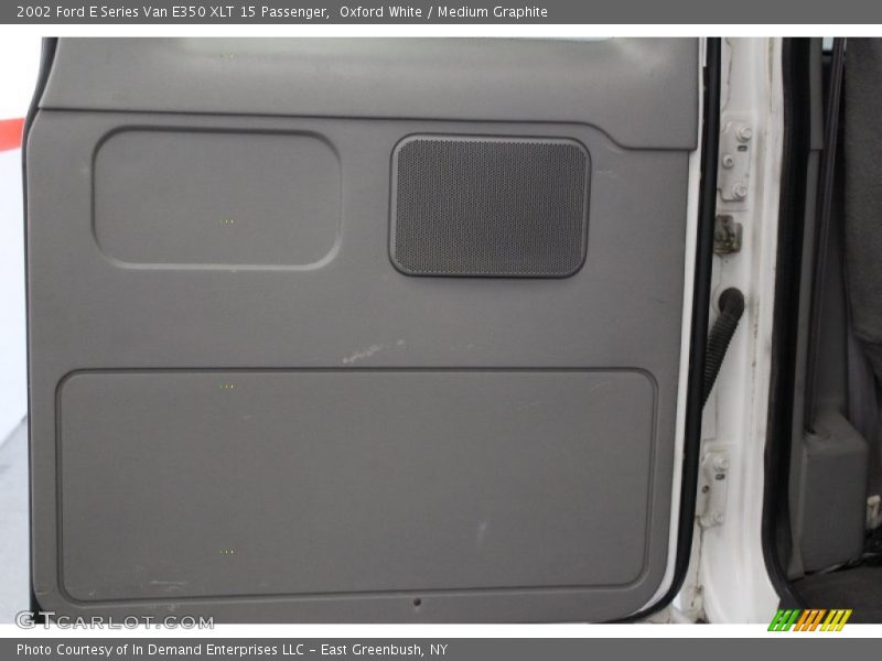 Oxford White / Medium Graphite 2002 Ford E Series Van E350 XLT 15 Passenger