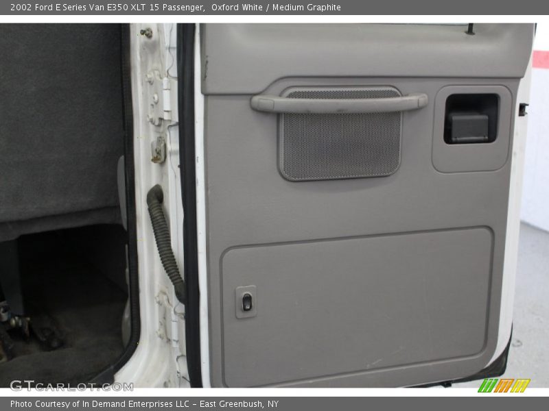 Oxford White / Medium Graphite 2002 Ford E Series Van E350 XLT 15 Passenger