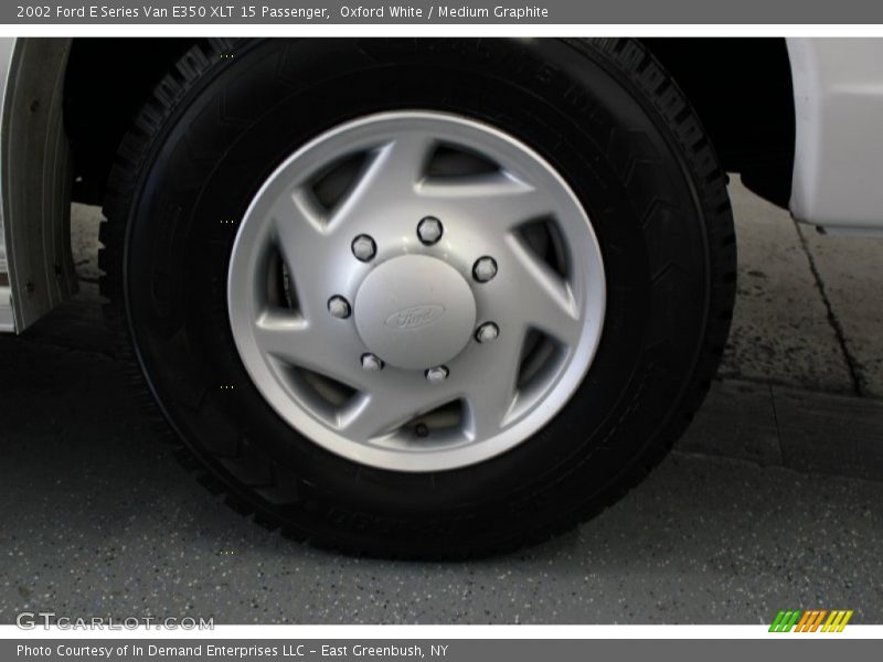 Oxford White / Medium Graphite 2002 Ford E Series Van E350 XLT 15 Passenger