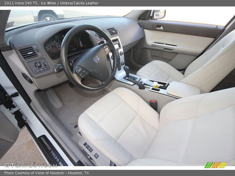 Ice White / Umbra/Calcite Leather 2011 Volvo S40 T5