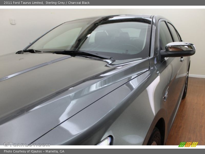 Sterling Grey / Charcoal Black 2011 Ford Taurus Limited