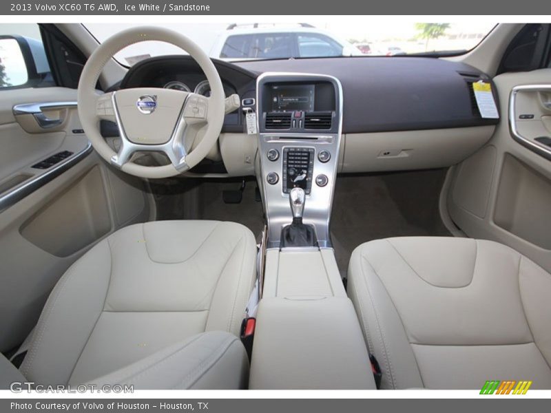 Ice White / Sandstone 2013 Volvo XC60 T6 AWD