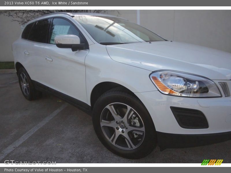Ice White / Sandstone 2013 Volvo XC60 T6 AWD