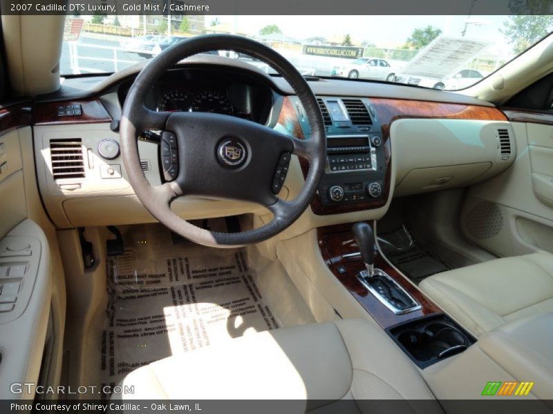 Gold Mist / Cashmere 2007 Cadillac DTS Luxury