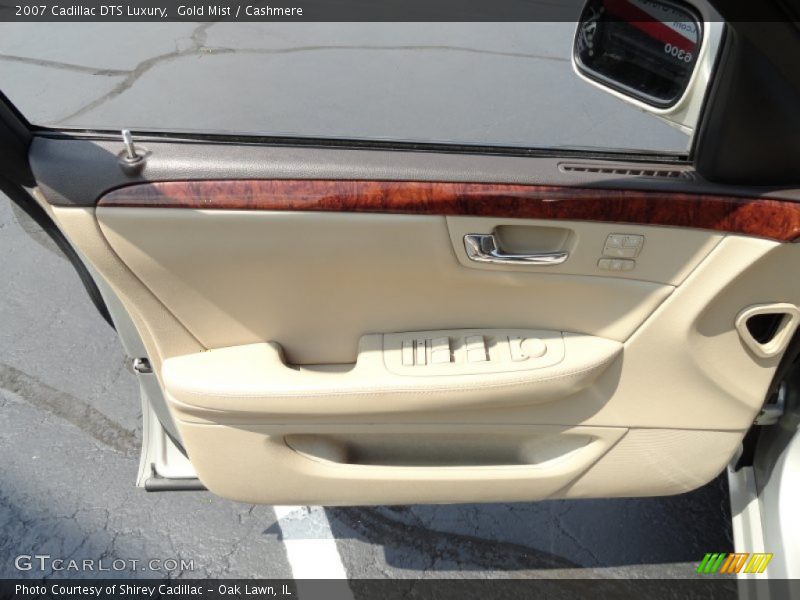 Gold Mist / Cashmere 2007 Cadillac DTS Luxury