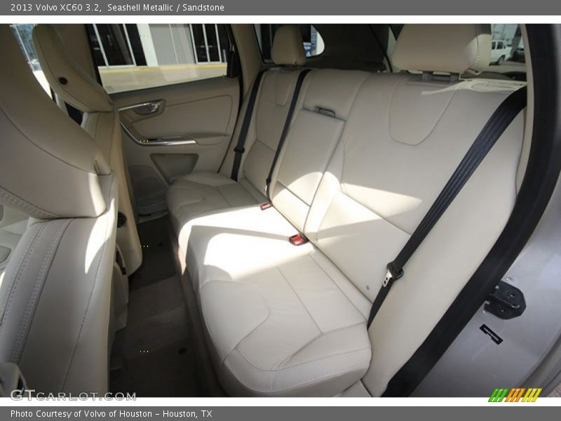 Seashell Metallic / Sandstone 2013 Volvo XC60 3.2