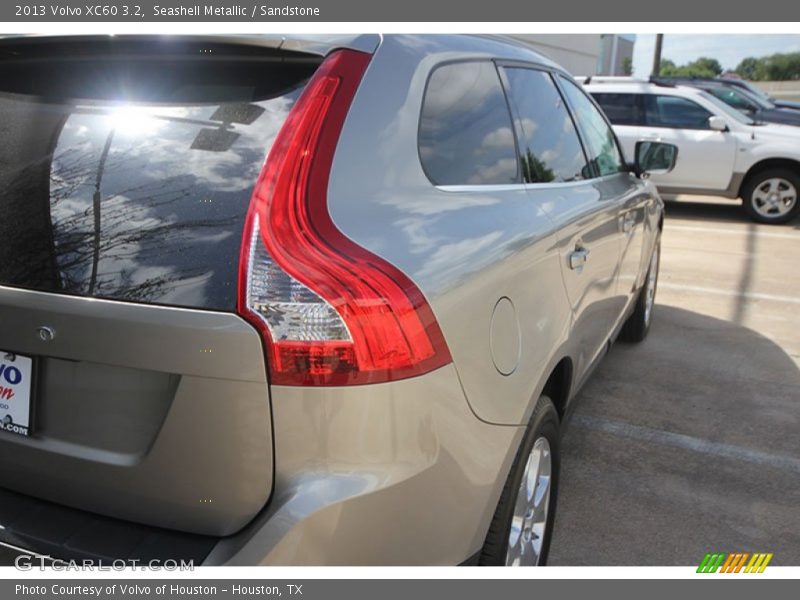 Seashell Metallic / Sandstone 2013 Volvo XC60 3.2