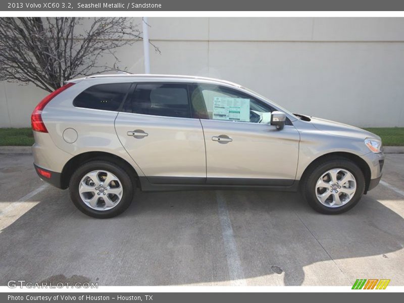 Seashell Metallic / Sandstone 2013 Volvo XC60 3.2