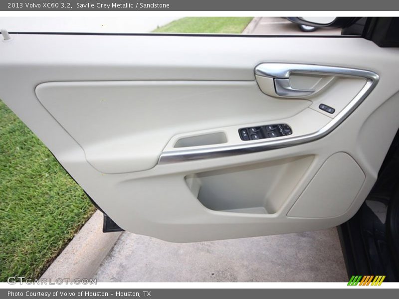 Door Panel of 2013 XC60 3.2