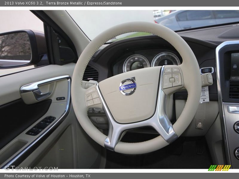  2013 XC60 3.2 Steering Wheel