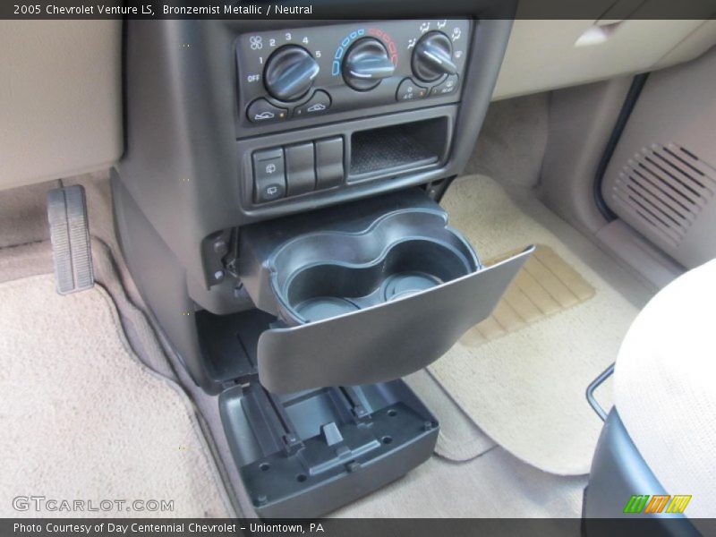 Bronzemist Metallic / Neutral 2005 Chevrolet Venture LS