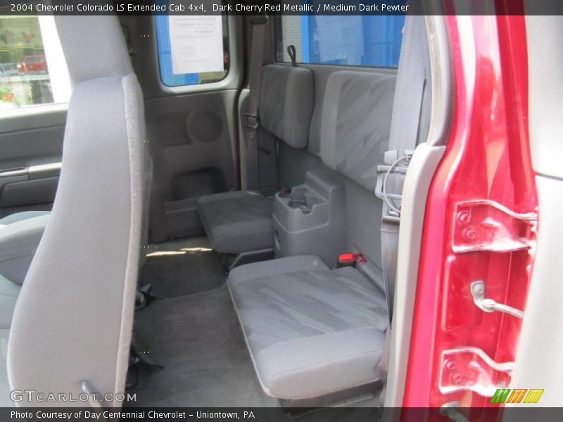 Dark Cherry Red Metallic / Medium Dark Pewter 2004 Chevrolet Colorado LS Extended Cab 4x4
