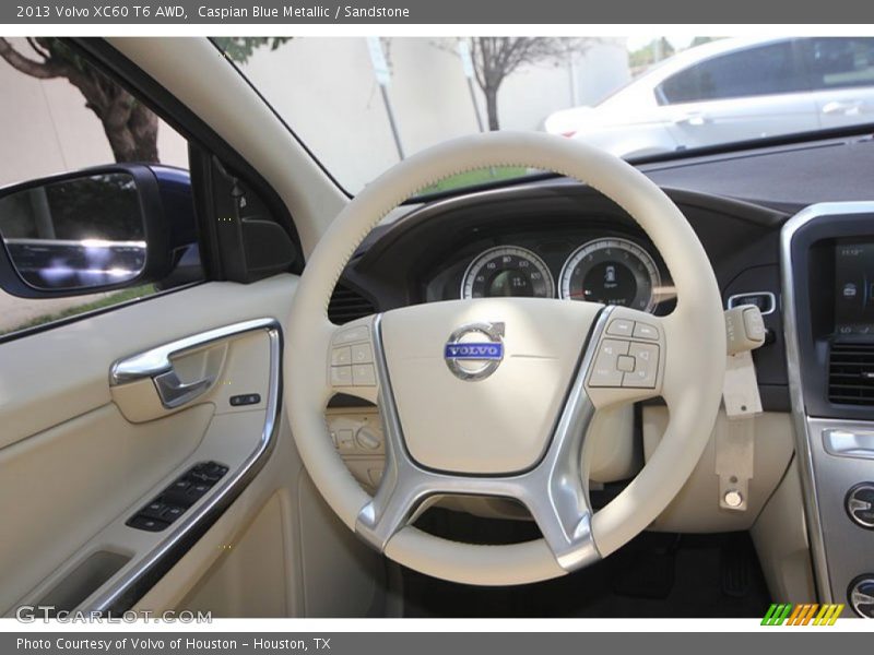  2013 XC60 T6 AWD Steering Wheel