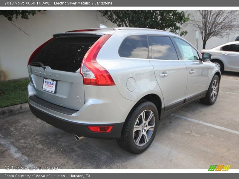 Electric Silver Metallic / Sandstone 2013 Volvo XC60 T6 AWD