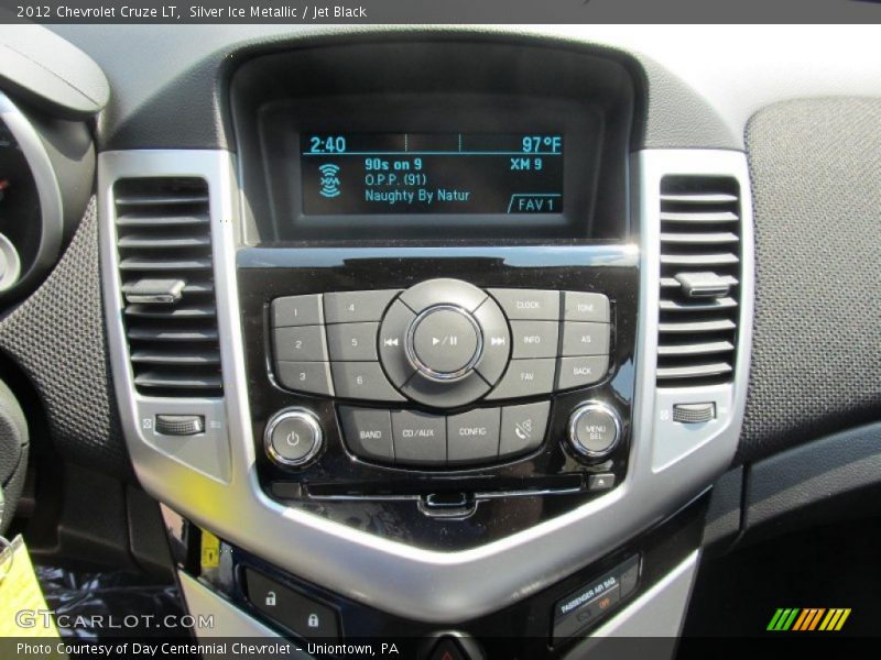 Silver Ice Metallic / Jet Black 2012 Chevrolet Cruze LT