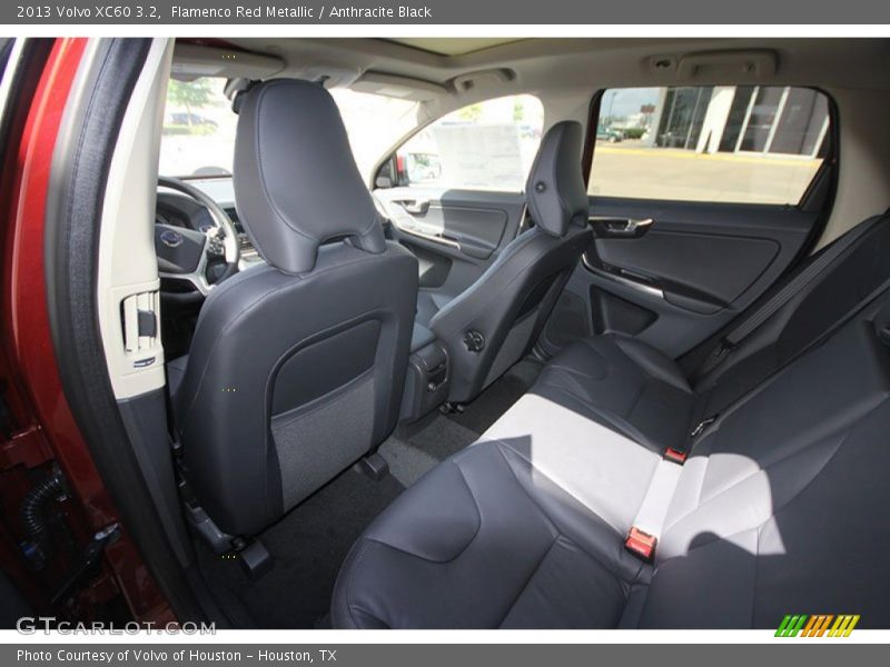 Flamenco Red Metallic / Anthracite Black 2013 Volvo XC60 3.2